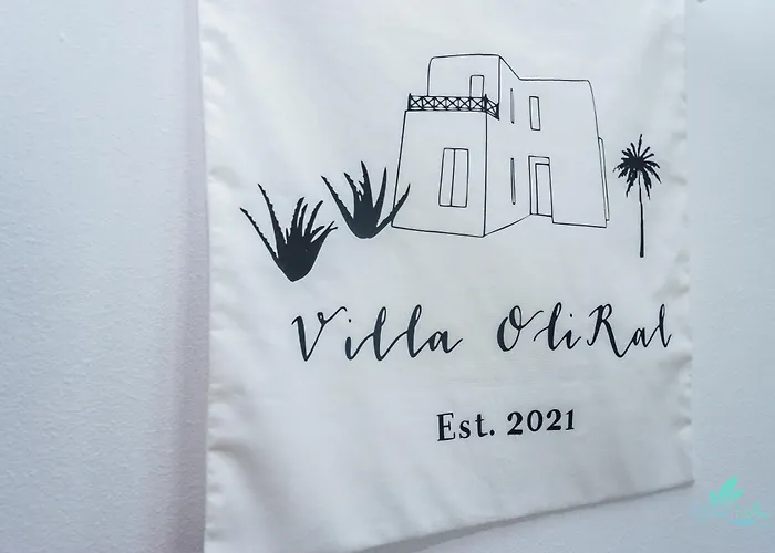 فيلة Oliral بلايا بلانكا